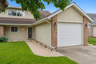 189 Stephans St, Tiffin, IA 52340