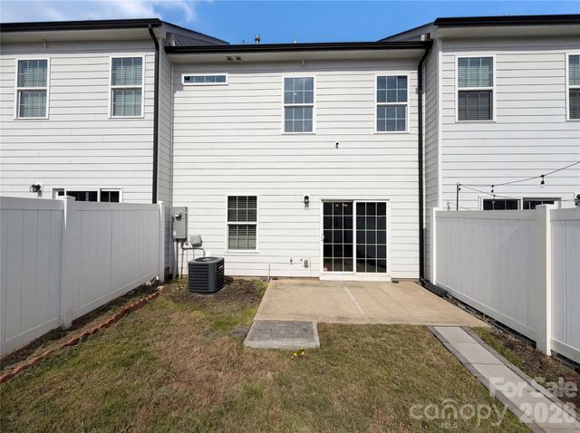 5073 Patton Drive, Gastonia, NC 28056