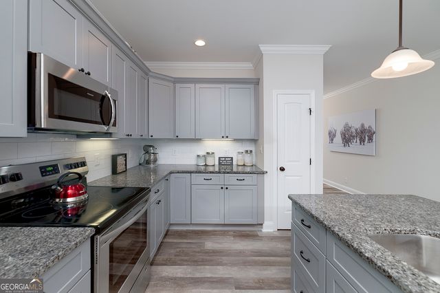 519 Barbara Court, Forsyth, GA 31029
