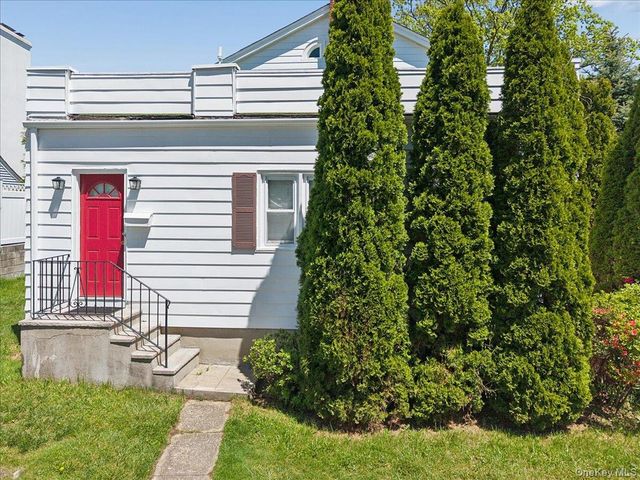 419 Palmer Road, Yonkers, NY 10701