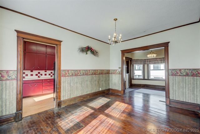 110 S Hickory Street, Nowata, OK 74048