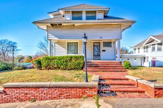 110 S Hickory Street, Nowata, OK 74048