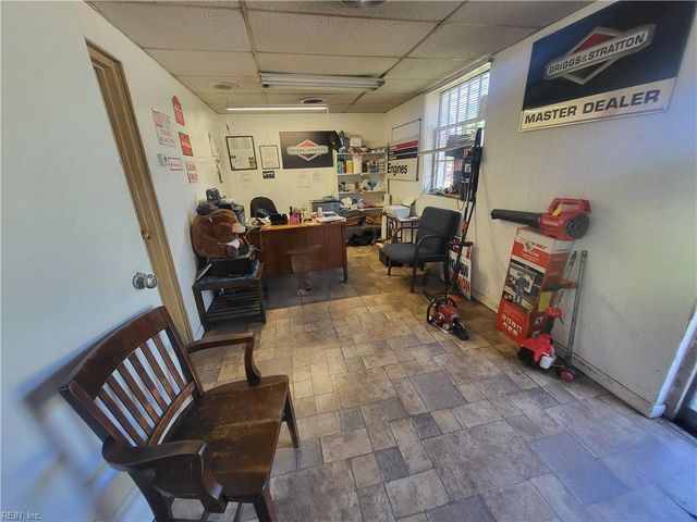 3008 Cromwell RD, Norfolk, VA 23509