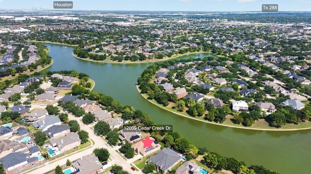 12009 Cedar Creek Drive, Pearland, TX 77584