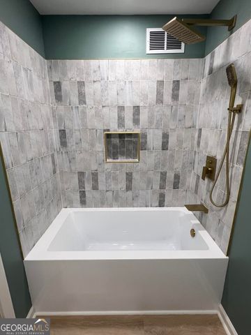 203 Woodland Drive, Calhoun, GA 30701
