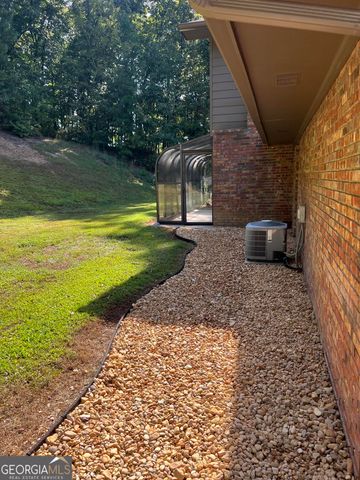 203 Woodland Drive, Calhoun, GA 30701