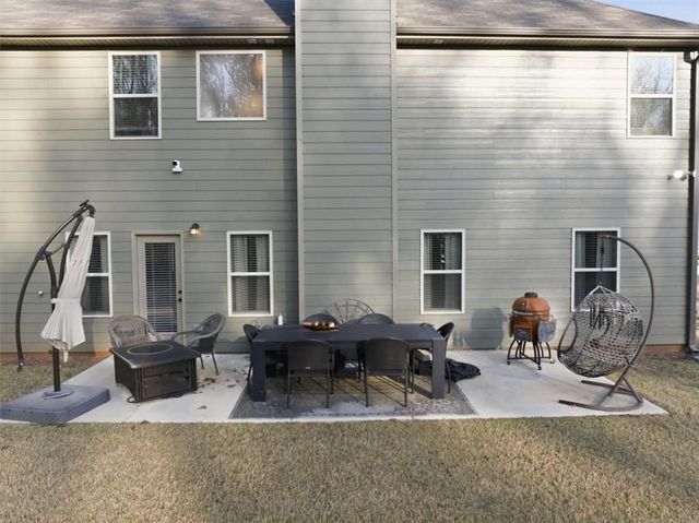 269 Baumgard Way, Locust Grove, GA 30248