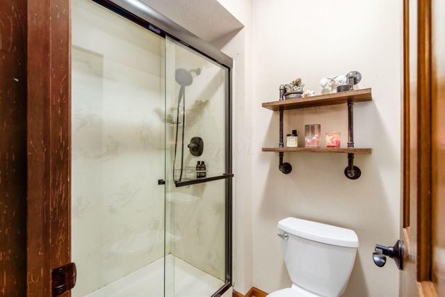 650 Greenwood Place, Columbus, OH 43213