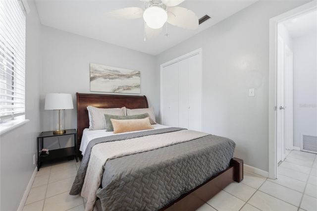 8434 NW 42ND CIRCLE, Gainesville, FL 32653