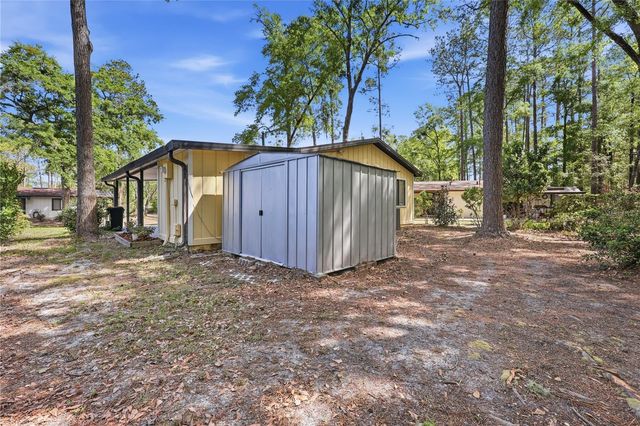 8434 NW 42ND CIRCLE, Gainesville, FL 32653