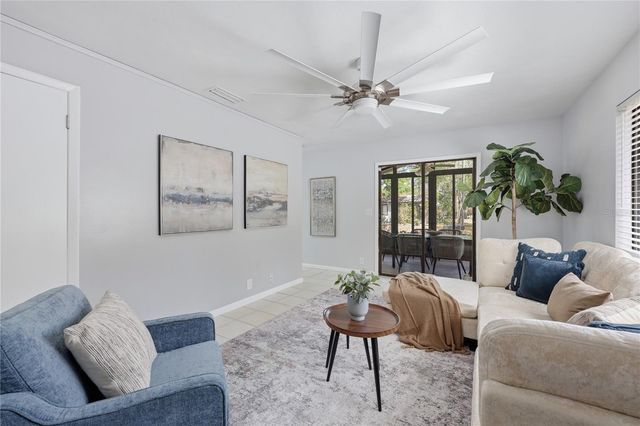 8434 NW 42ND CIRCLE, Gainesville, FL 32653