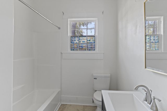 113 S 12th Ave., Hattiesburg, MS 39401