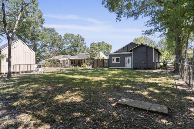 113 S 12th Ave., Hattiesburg, MS 39401