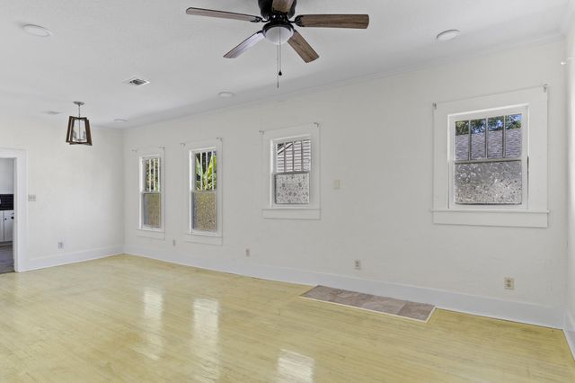 113 S 12th Ave., Hattiesburg, MS 39401