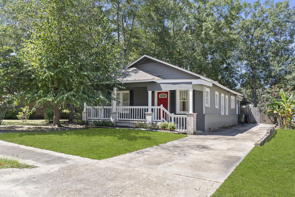 113 S 12th Ave., Hattiesburg, MS 39401