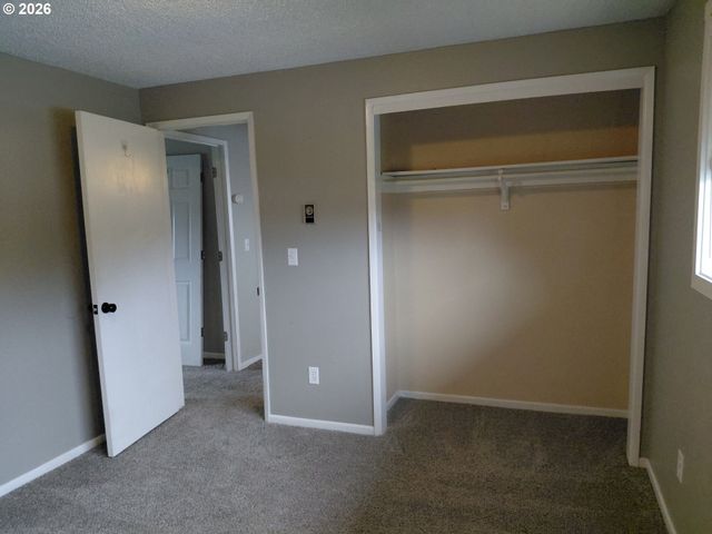 2326 G St, Washougal, WA 98671