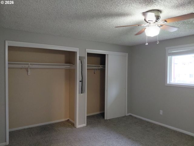 2326 G St, Washougal, WA 98671