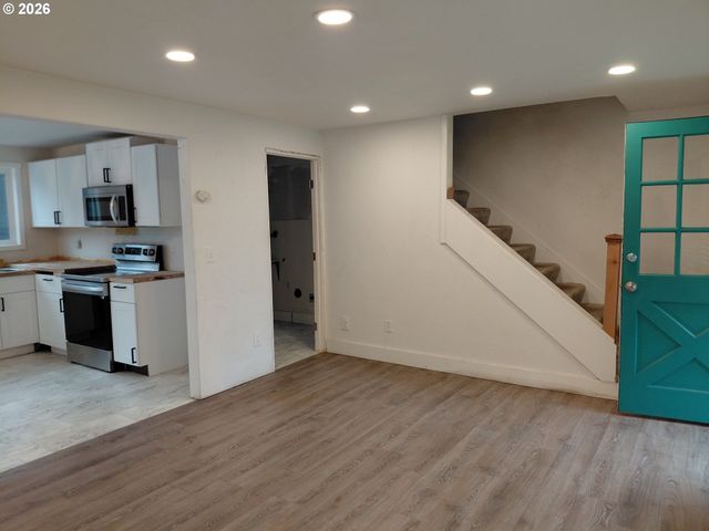 2326 G St, Washougal, WA 98671