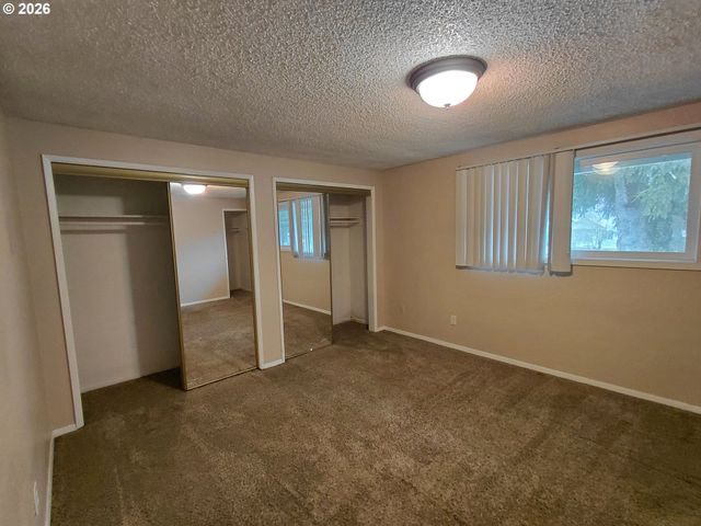 2326 G St, Washougal, WA 98671