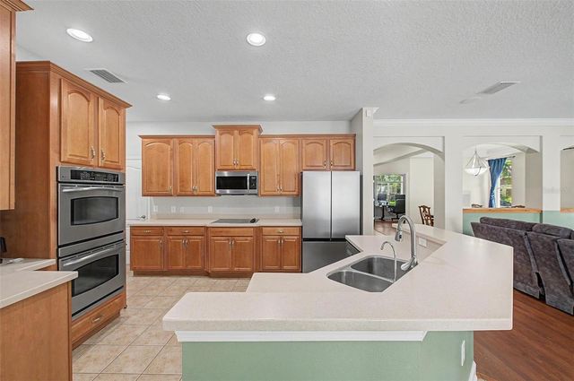 2535 CROSS MORE STREET, Valrico, FL 33594