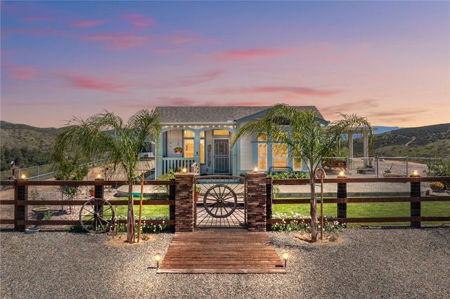 46430 De Portola Road, Temecula, CA 92592