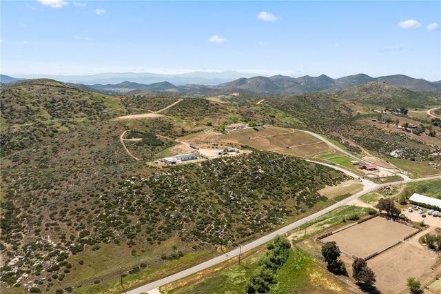 46430 De Portola Road, Temecula, CA 92592