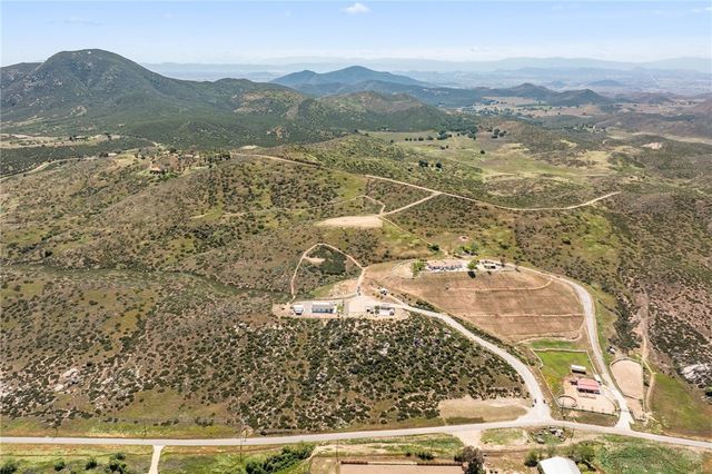 46430 De Portola Road, Temecula, CA 92592