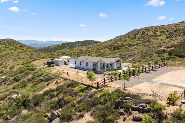 46430 De Portola Road, Temecula, CA 92592