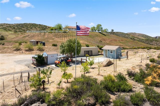 46430 De Portola Road, Temecula, CA 92592