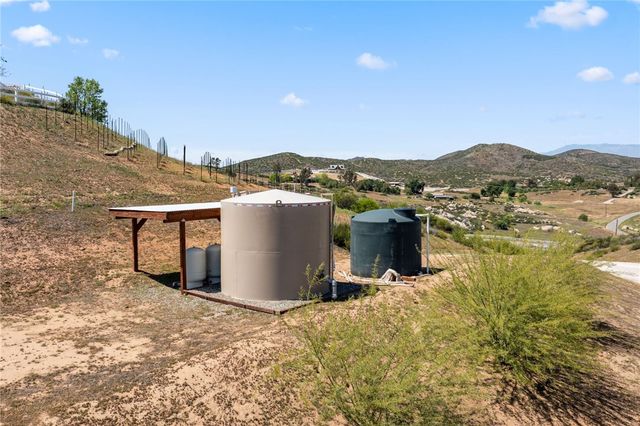 46430 De Portola Road, Temecula, CA 92592