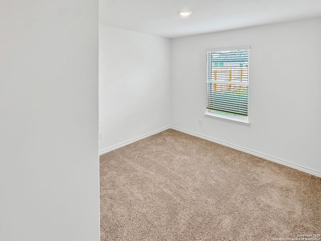 863 Bluegrass Point, New Braunfels, TX 78130