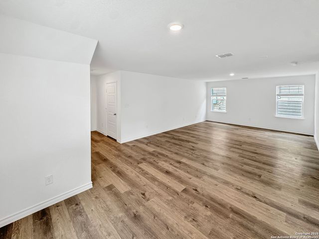 863 Bluegrass Point, New Braunfels, TX 78130