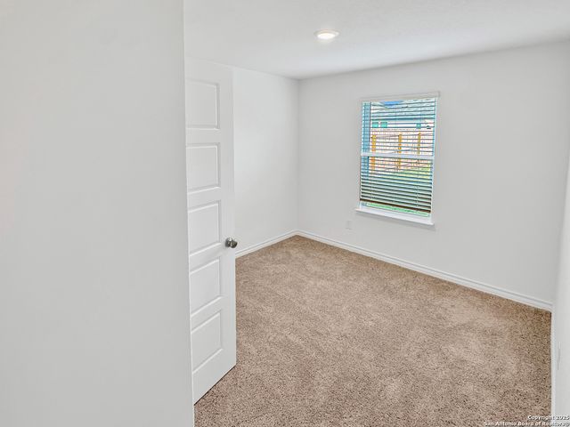 863 Bluegrass Point, New Braunfels, TX 78130