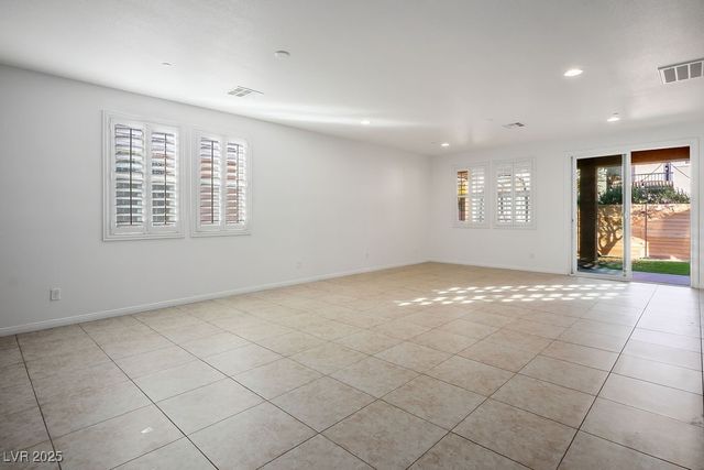 3128 Giverny Bridge Avenue, Henderson, NV 89044