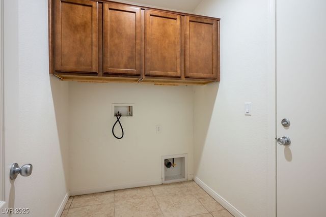 3128 Giverny Bridge Avenue, Henderson, NV 89044