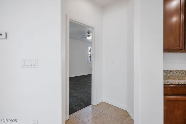 3128 Giverny Bridge Avenue, Henderson, NV 89044