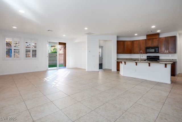 3128 Giverny Bridge Avenue, Henderson, NV 89044
