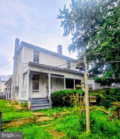 235 S BALTIMORE ST, Dillsburg, PA 17019