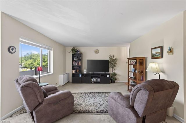 7320 Glenroie Ave Apt 3E, Norfolk, VA 23505