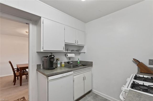 7320 Glenroie Ave Apt 3E, Norfolk, VA 23505