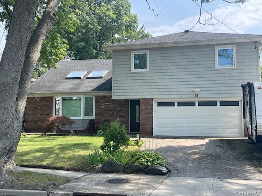 15 Captains Road, North Woodmere, NY 11581 — photo 2