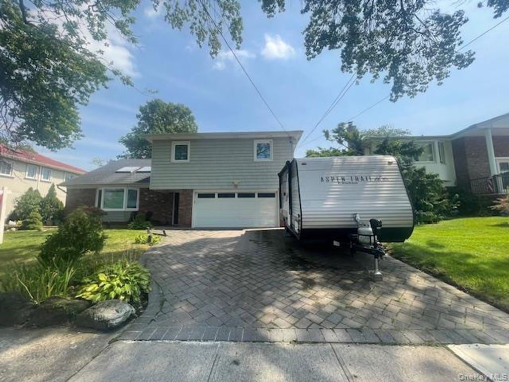 15 Captains Road, North Woodmere, NY 11581 — photo 3