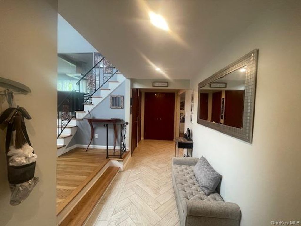 15 Captains Road, North Woodmere, NY 11581 — photo 4