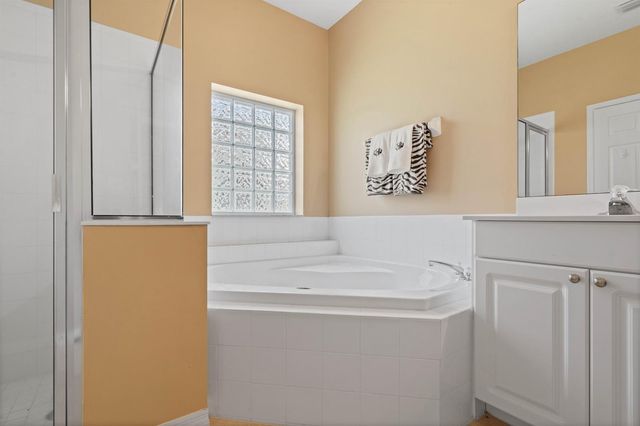 3716 NW Deer Oak Drive, Jensen Beach, FL 34957