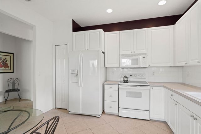 3716 NW Deer Oak Drive, Jensen Beach, FL 34957
