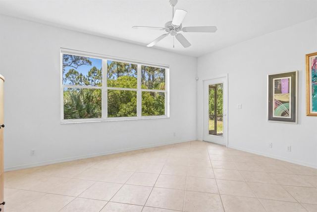 3716 NW Deer Oak Drive, Jensen Beach, FL 34957