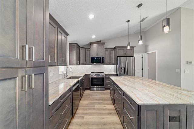 14085 SW 34TH TERRACE ROAD, Ocala, FL 34473