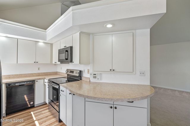 2575 Garfield Drive, Sparks, NV 89431