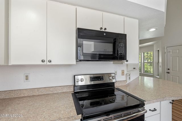 2575 Garfield Drive, Sparks, NV 89431