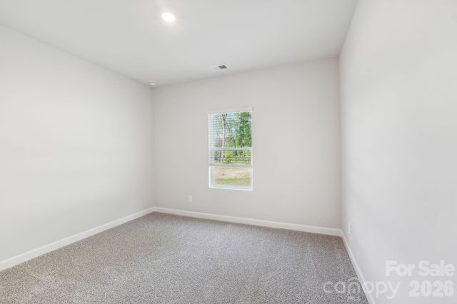 1330 30th Street Lane NE, Hickory, NC 28613